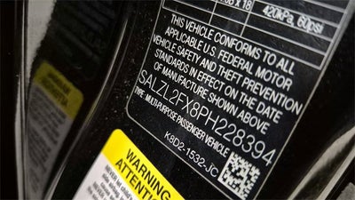 2023 Land Rover Range Rover Evoque R-Dynamic SE