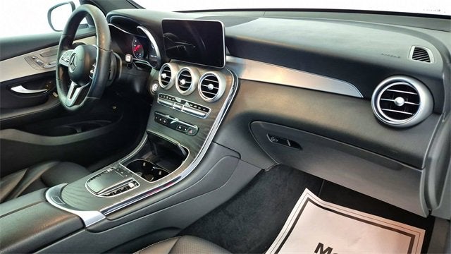 2021 Mercedes-Benz GLC GLC 300