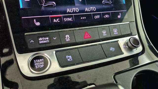 2023 Audi Q7 Premium Plus 45 TFSI quattro Tiptronic