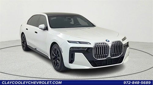 2023 BMW 740 i