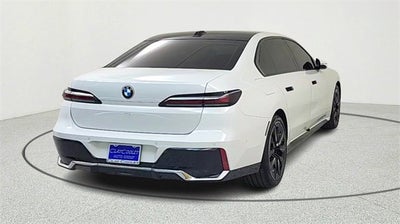 2023 BMW 740 i