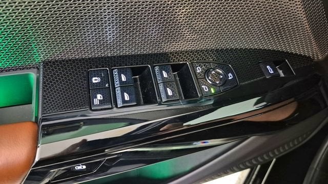 2024 BMW 740i 740i