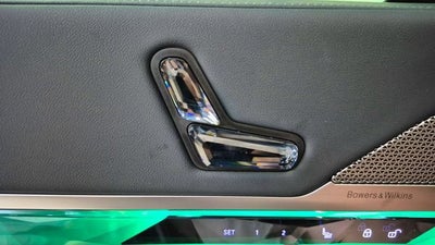 2024 BMW 740i 740i