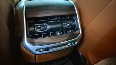 2024 BMW 740i 740i