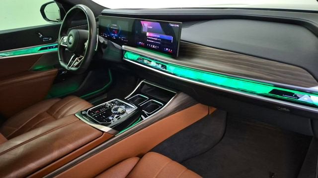 2024 BMW 740i 740i