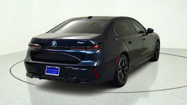 2024 BMW 740i 740i