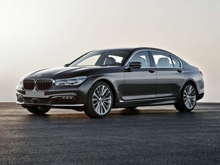 2018 BMW 740i 740i