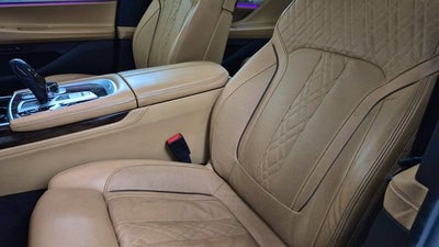 2020 BMW 740i 740i