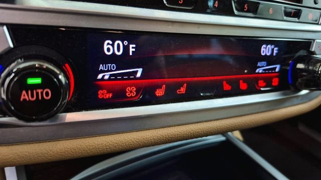 2020 BMW 740i 740i