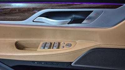 2020 BMW 740i 740i