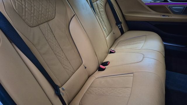 2020 BMW 740i 740i