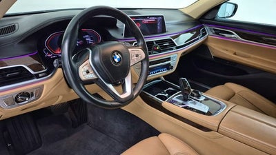 2020 BMW 740i 740i