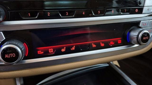2022 BMW 740 i xDrive