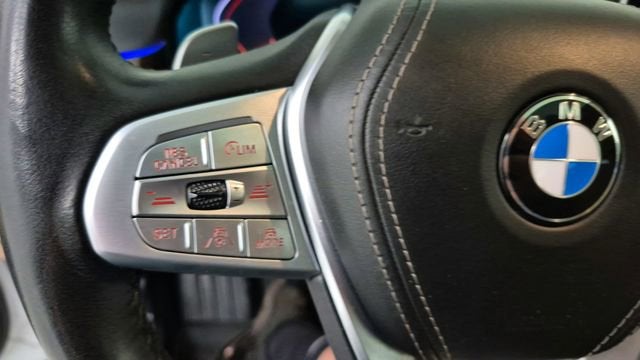 2022 BMW 740 i xDrive