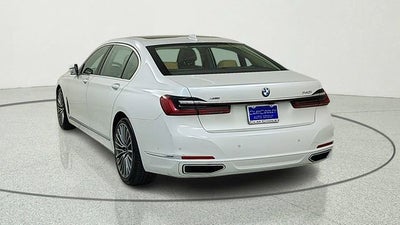 2022 BMW 740 i xDrive