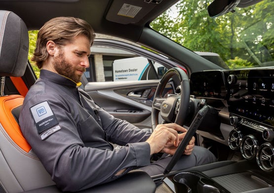 Clay Cooley Chevrolet of Irving Mobile Service Technician
